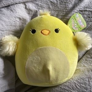 7” Yellow Chick SQUISHMALLOW